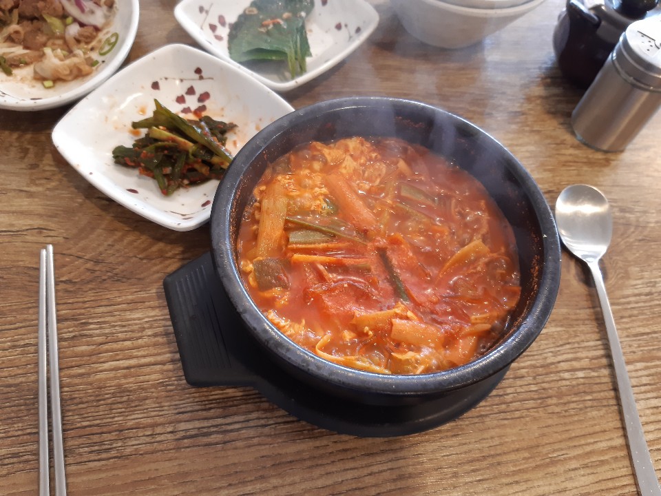 장모식탁 이미지