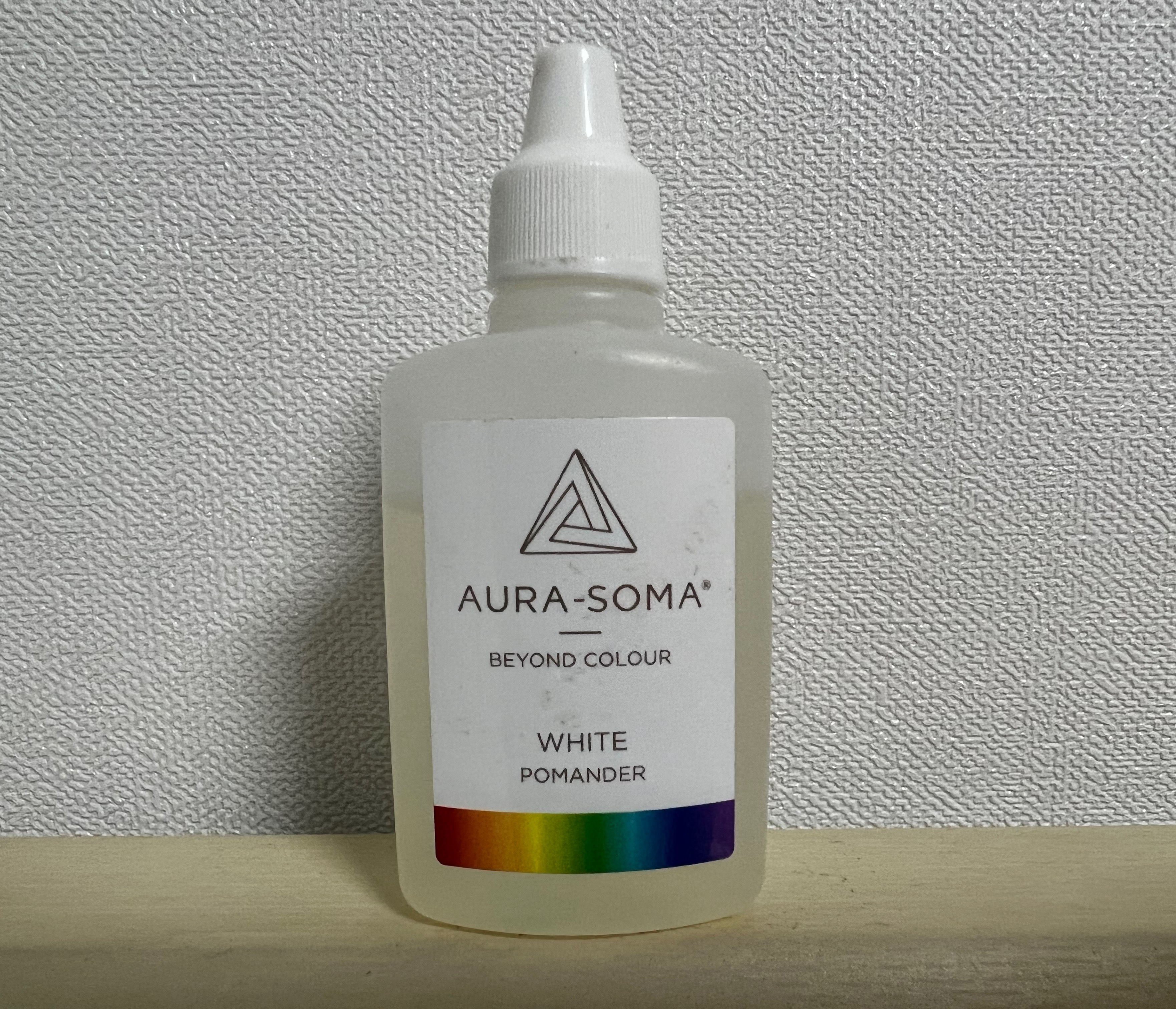 오라소마 화이트 포맨더-aurasoma white pomander