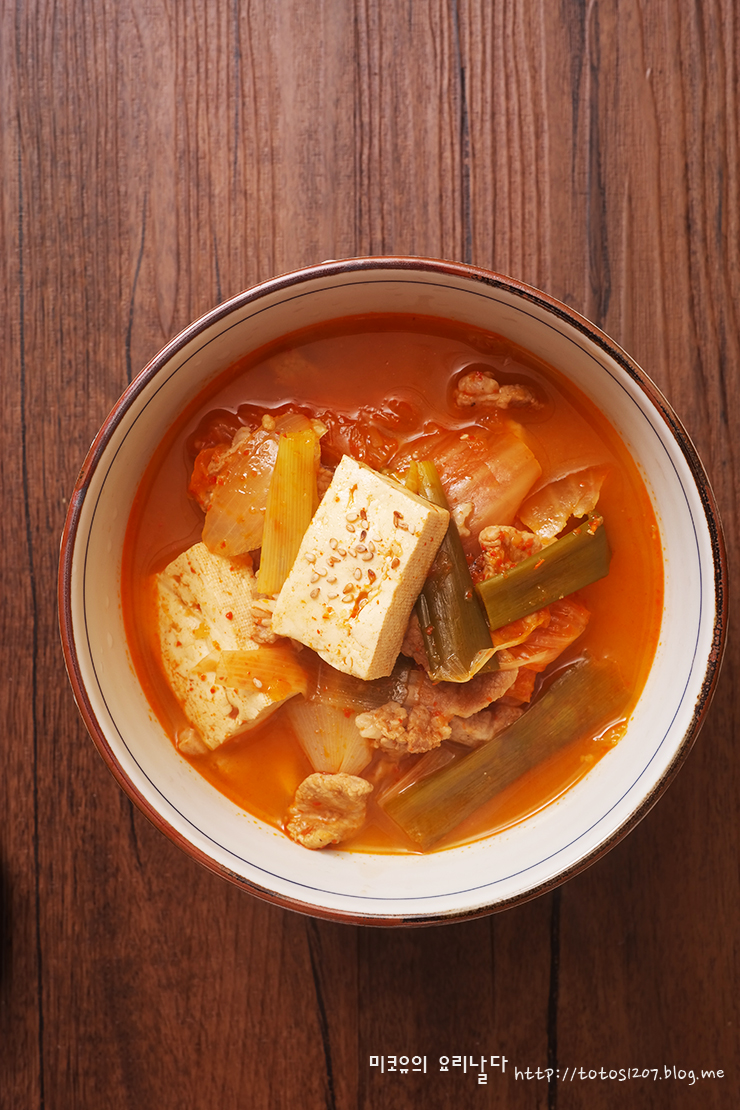 김치찌개 이미지