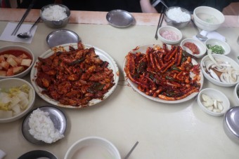 오징어불고기 돼지불고기