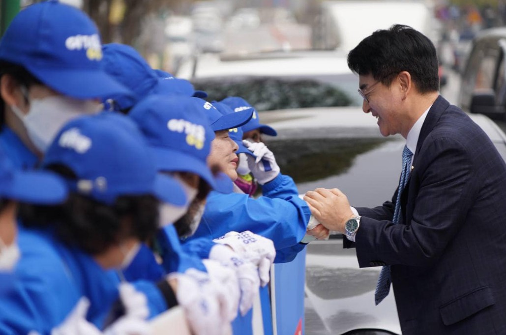 박용진