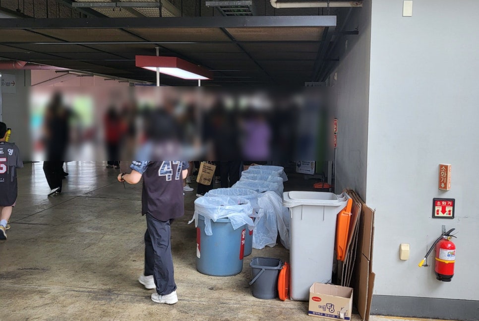 광주 기아챔피언스필드 크림새우 스테이션 대기줄