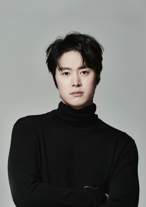  구리 시장이라 불리던 귀여운 존잘남 공명, 그의 매력은?(동생 NCT 도영)