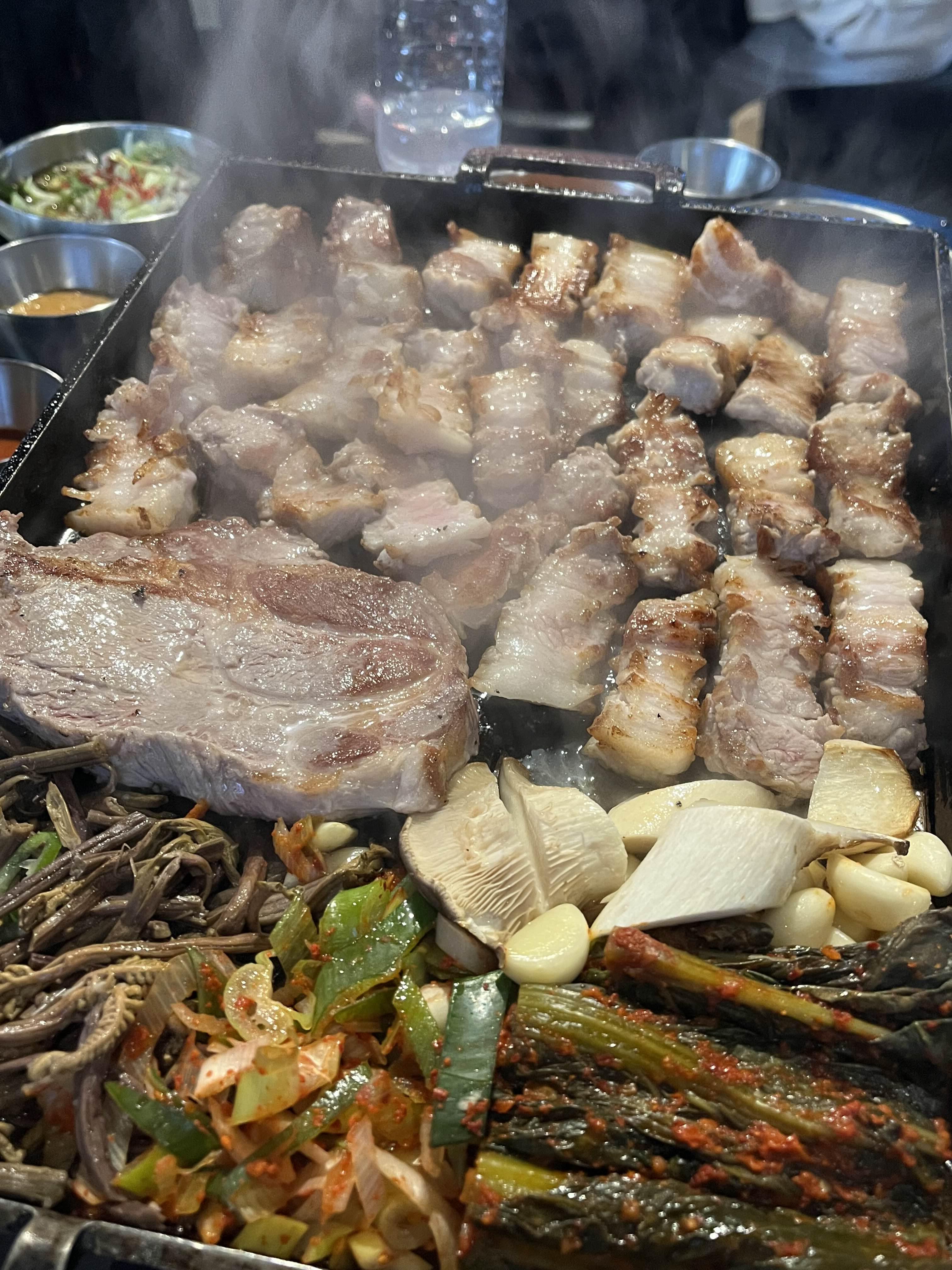 삼겹살 ,  넥 컷