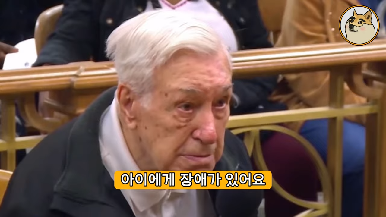 속도위반으로 법원에 온 96세 할아버지의 '한마디'에 판사가 '무죄판결'내린 이유