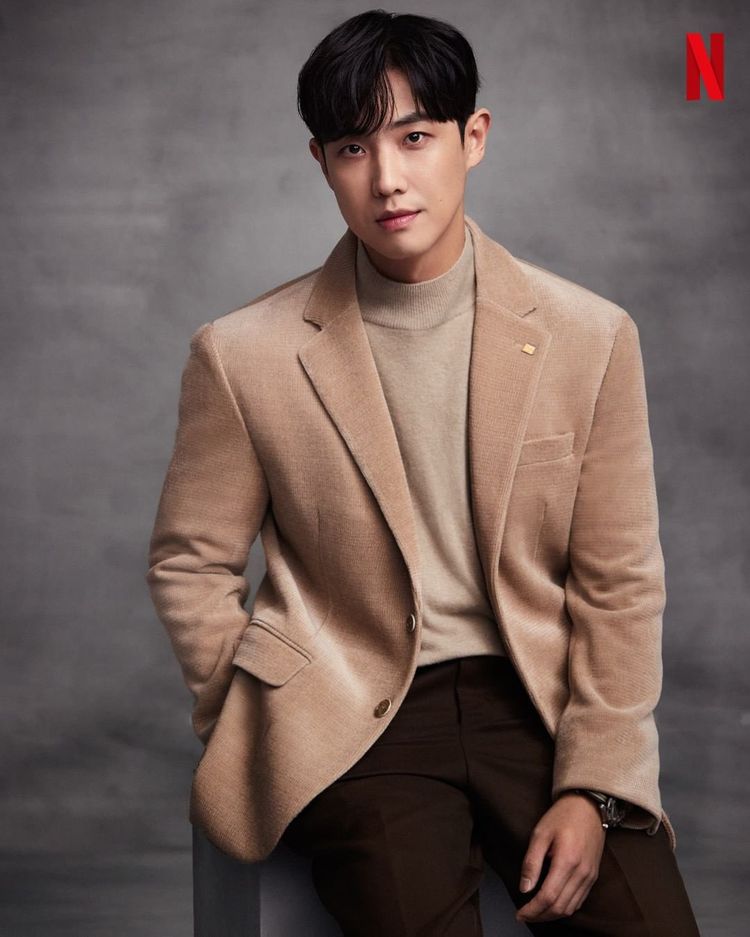  이준 프로필 - 배우 - 드라마 - 영화 - 예능 - 뮤직비디오 - 수상 - 작품