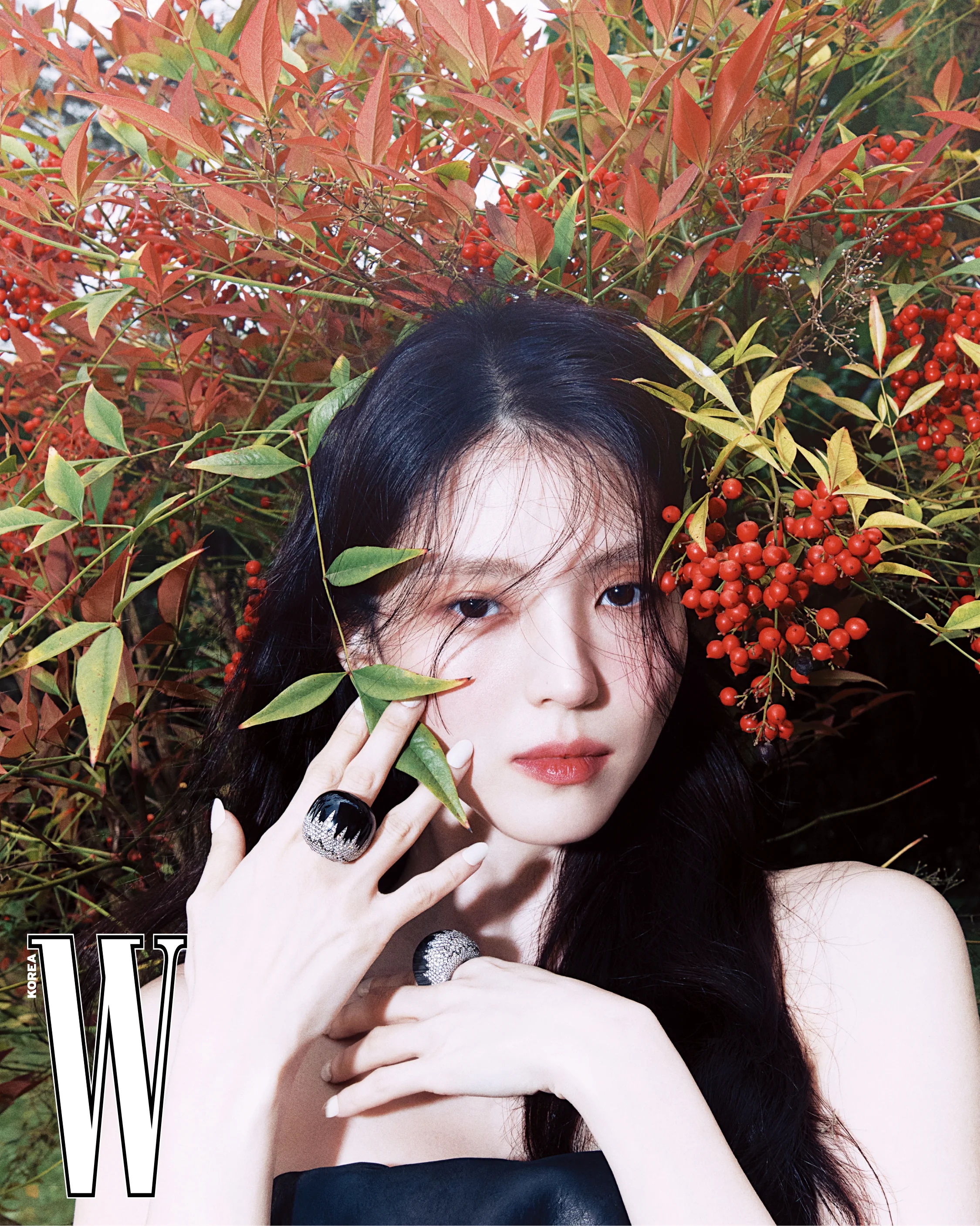 한소희 더블유 화보 5