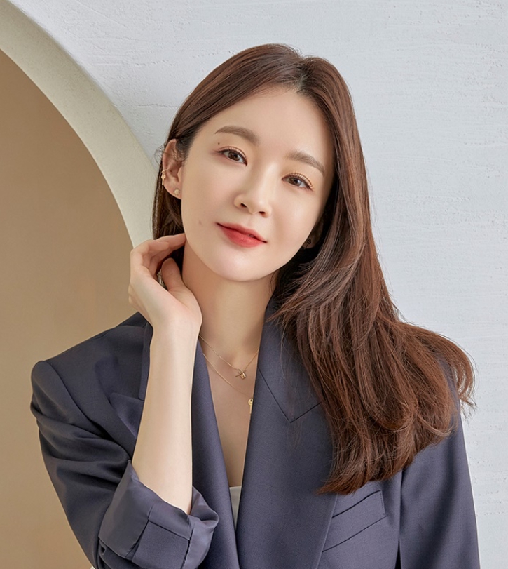  다빈치 강민경 열정페이 논란에  2차 사과문