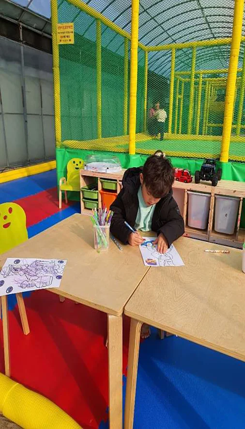 더드림딸기 나무놀이터
