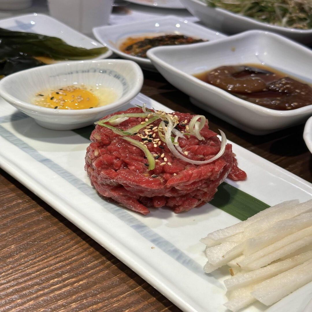 우적의-육회