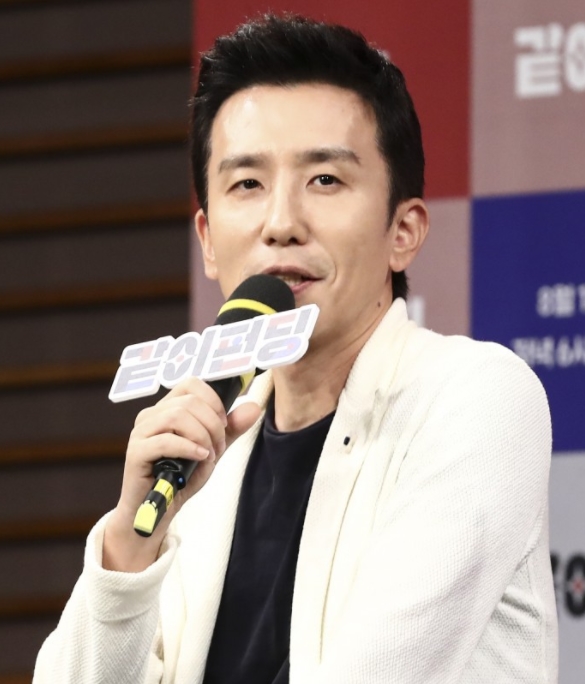 이어 유재석까지 연예계 강타 연예인 코로나 돌파감염 유희열에 7