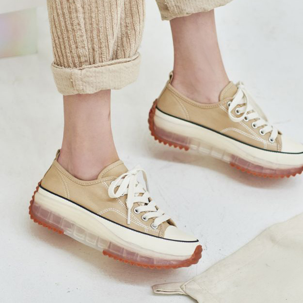  투톤 투명굽 뒷꿈치 별콤비 4cm 스니커즈