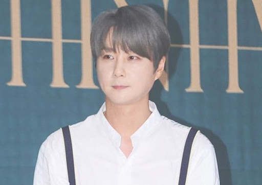  신혜성 성형전후 도박 사건