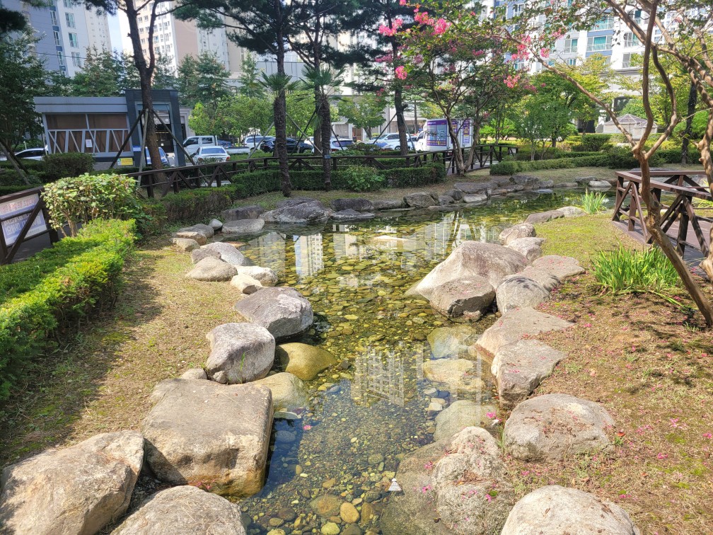 진주초장엠코타운더이스턴파크 아파트