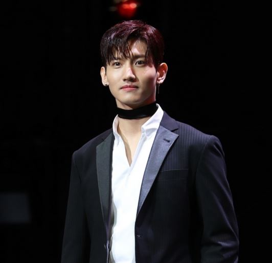 최강창민 열애! 데뷔 16년 만에 공개연애(여자친구 누구?)