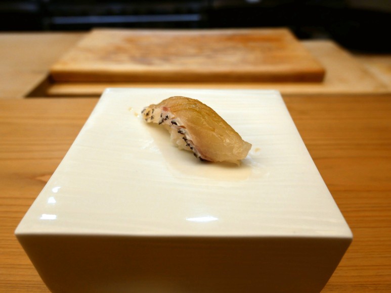 이와이, 1