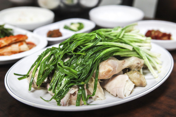 핸썸가이즈 신당동 이북식 찜닭 막국수 만두 맛집
