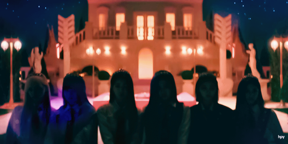  아이브 LOVE DIVE MV gif