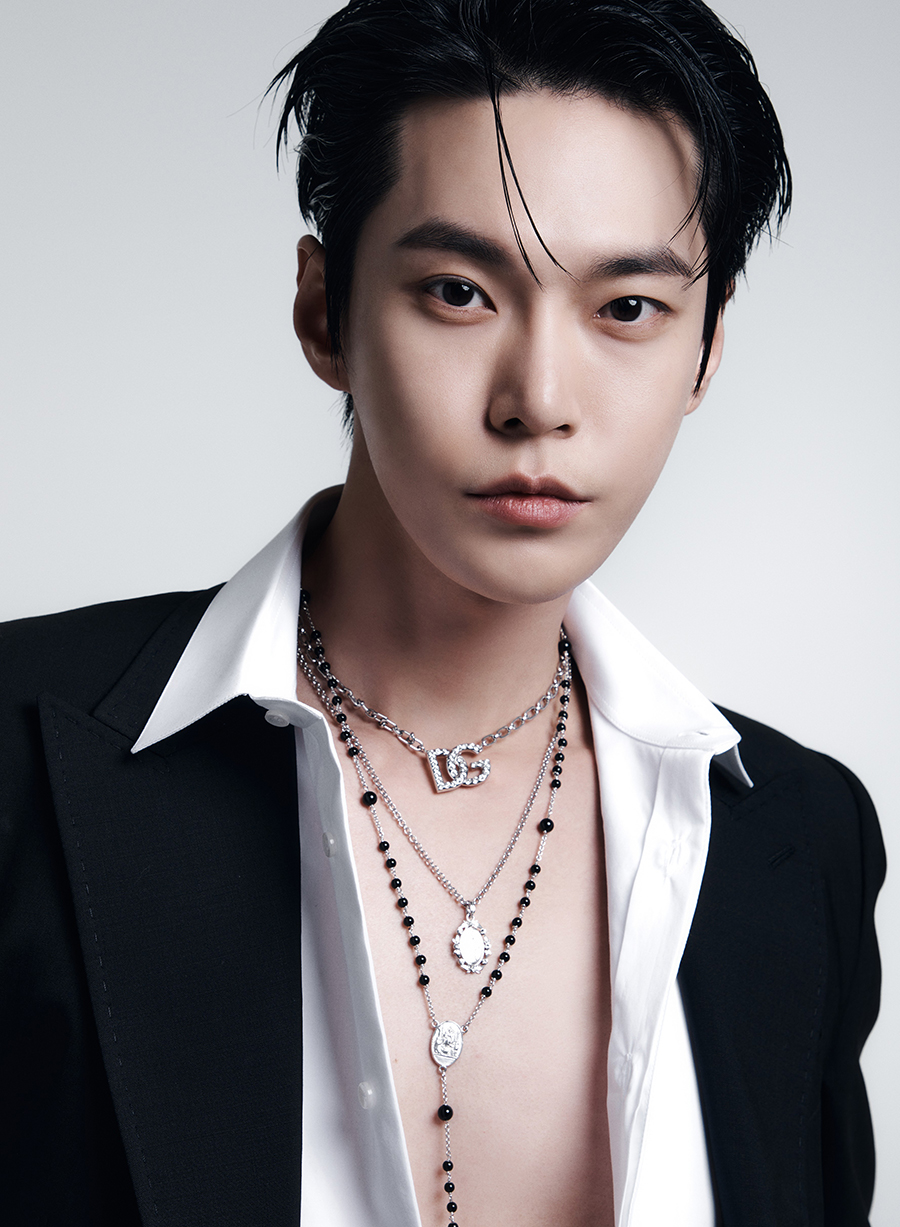 Doyoung de NCT devient le visage de Dolchae & Gabbana en Corée et au Japon