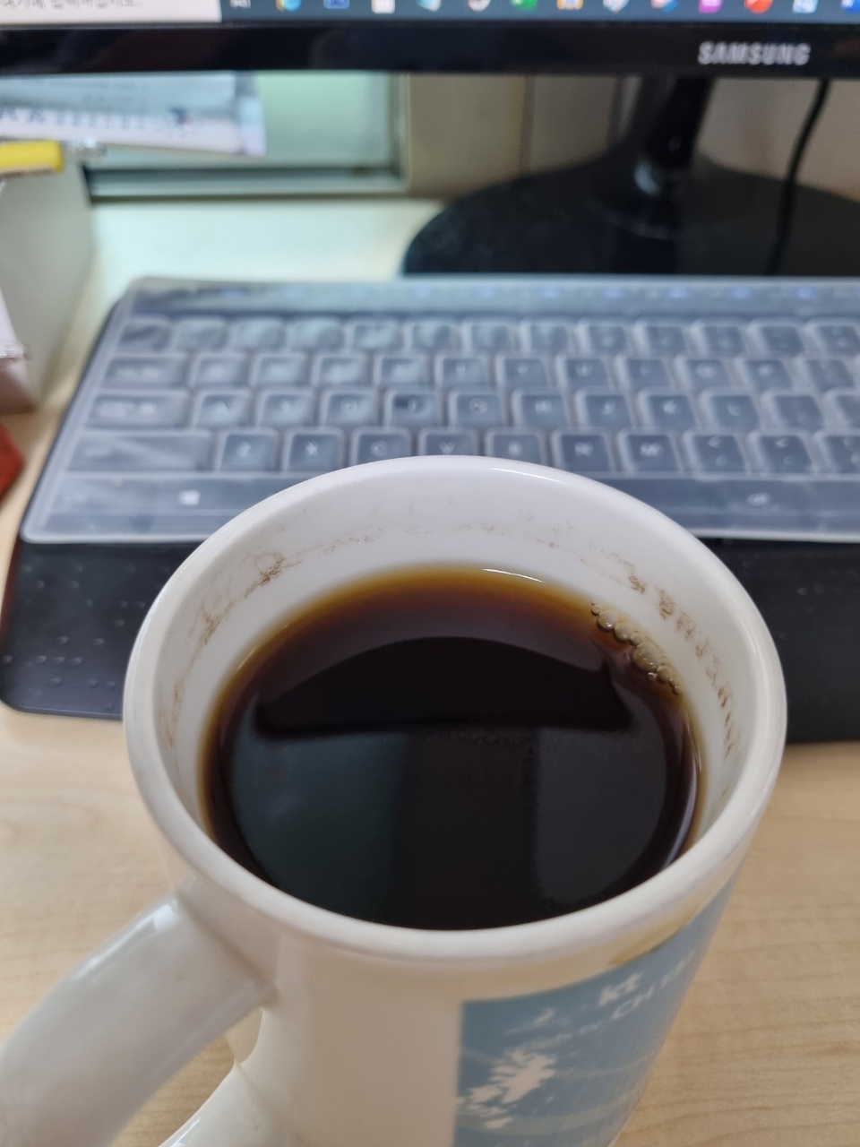  커피 한잔의 여유 ~