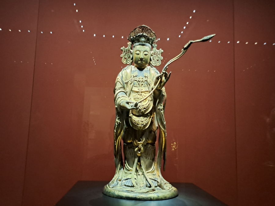 조선-17세기-목조보살좌상