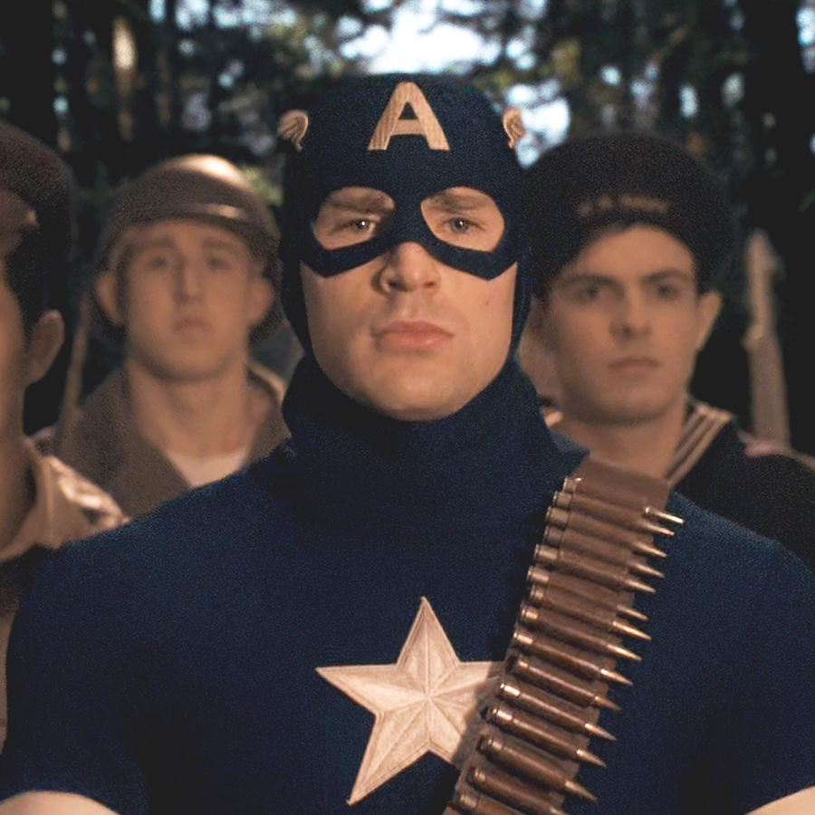 캡틴 아메리카 퍼스트 어벤져_국뽕 맞은 스티브의 쓸데 없이 진지한 표정