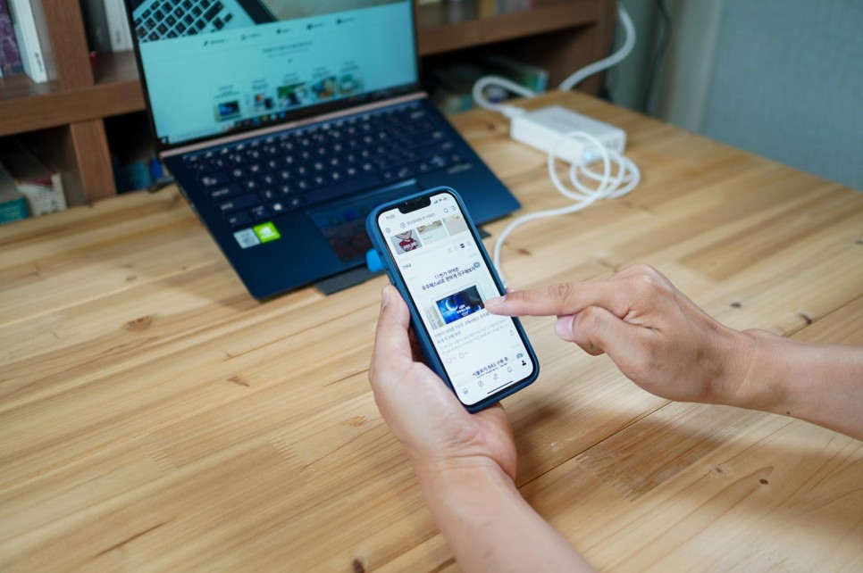 아이폰 무선충전기 추천 휴대용 애플 3in1 무선충전기 12