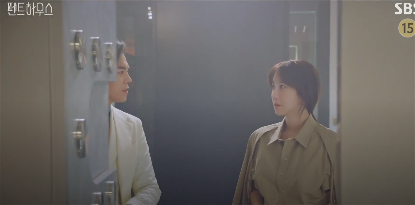  [TV속패션] 드라마 펜트하우스 16회 이지아 셔츠 패션 정보 #펜트하우스 16회 보테가베네타(BOTTEGA VENETA) 셔츠 패션
