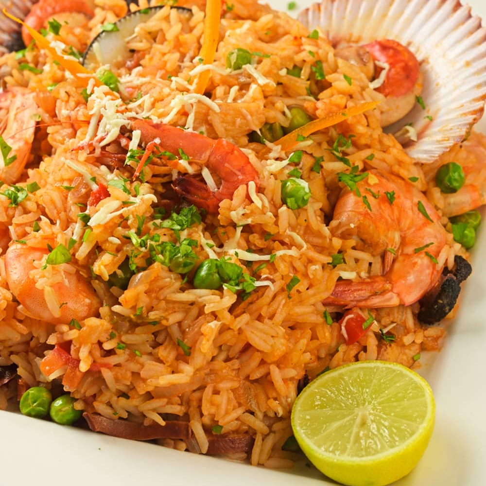 아로즈 데 마리스코스(Arroz de Mariscos)