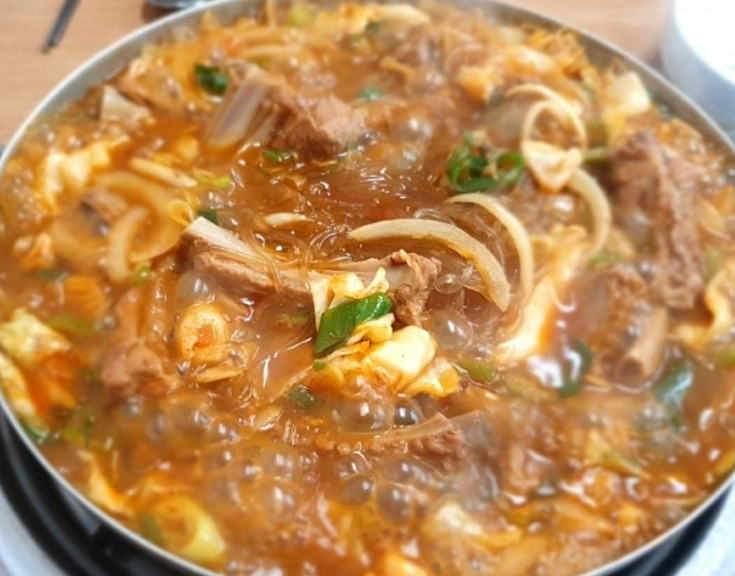매운돼지등갈비찜 이미지