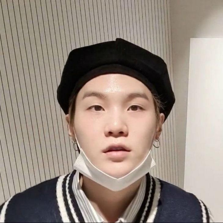  방탄소년단(BTS) 슈가, 유튜브 라이브 진행 5분만에 접속자 폭주, 남친짤 하나 남기고 사라진 윤기