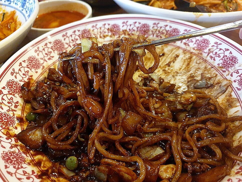 대구 맛집 탐방 대명동 계대 짬뽕 중국집 회성각 후기 - 간짜장 (6,000원) 대구 맛집 탐방 대명동 계대 짬뽕 중국집 회성각 후기 - 간짜장 (6,000원)