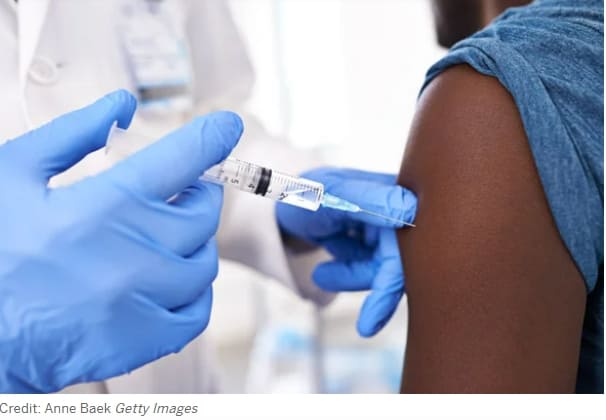  "독감 백신, 코로나에도 효과" Flu vaccine could cut COVID risk