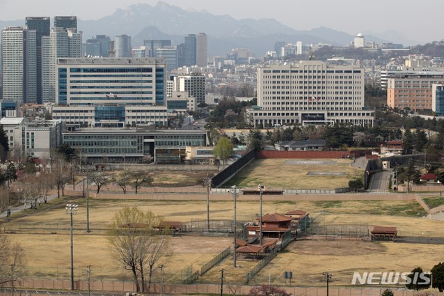  국방부 대통령 집무실 용산 28일 이후 예비비 의결로 합동참모본부 제외한 순차적 이사
