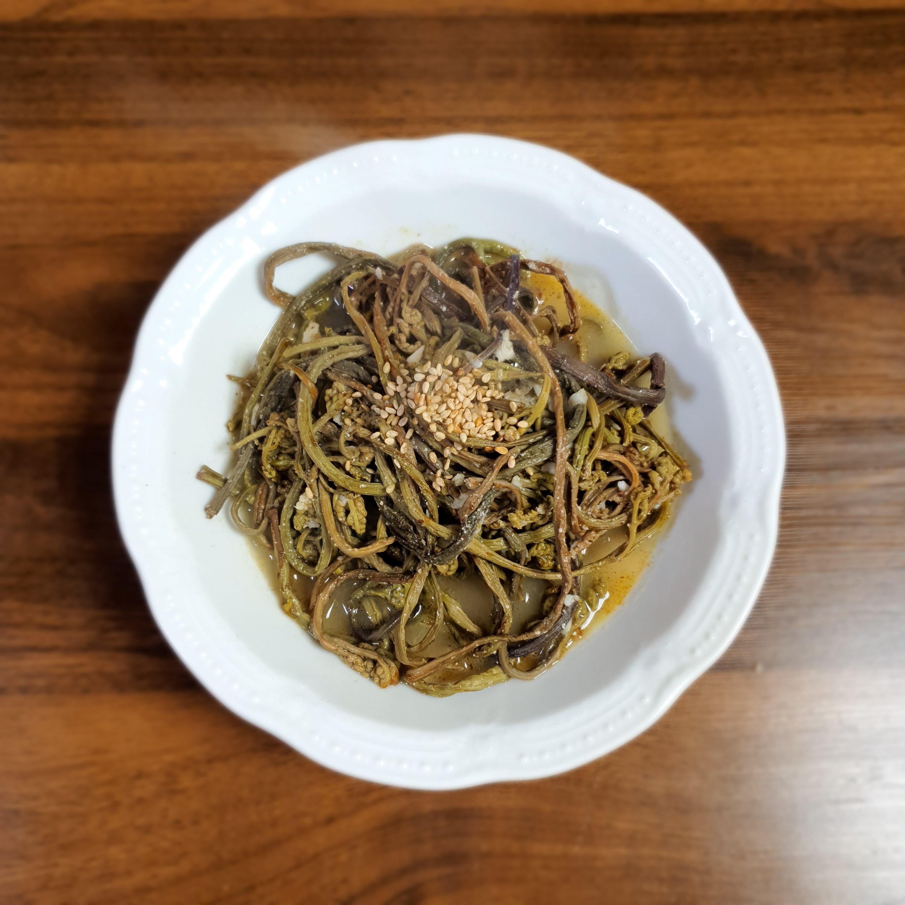  [고사리] 고사리나물 맛있게 하는 법 / 고사리 효능 / 고사리반찬 / 들깨고사리 나물 볶음