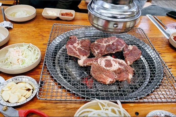 상상초월 돼지갈비 메뉴 이미지