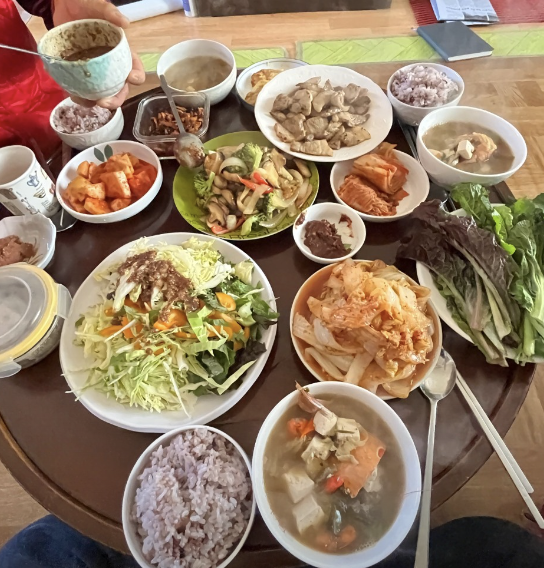 이수도 밥주는 민박