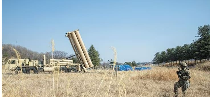 허무맹랑한 선동에 놀아난 &#39;사드&#39;...‘전자렌지 참외’는 괴담이었다