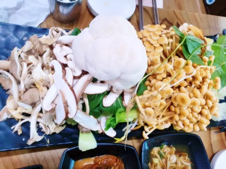 충남 아산 버섯 명인이 만드는 버섯샤부샤부 한우 버섯 샤브샤브 맛집