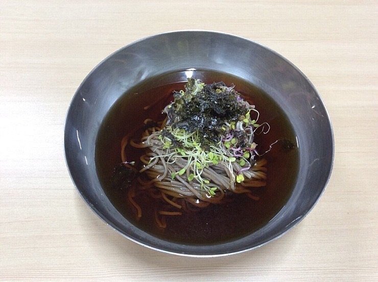  무더위를 잊는 시원함, 냉메밀국수(Cold Buckwheat Noodles)