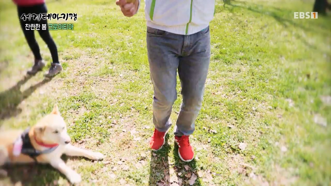 세상의모든기행찬란한 봄 크로아티아-골목골목 도시 산첵.mp4_20230523_205700.649.jpg