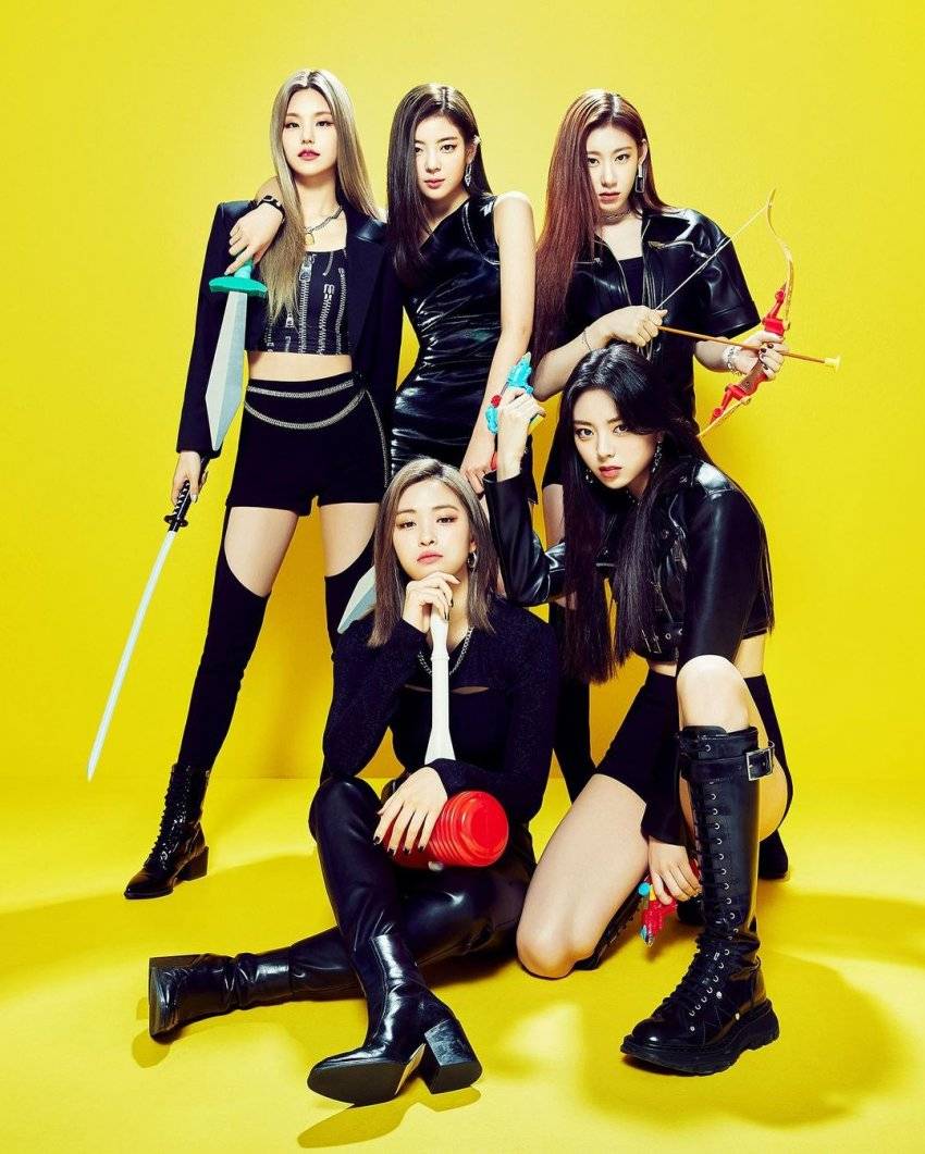  ITZY 'blㄴ틈있지' 첫 고정 예능