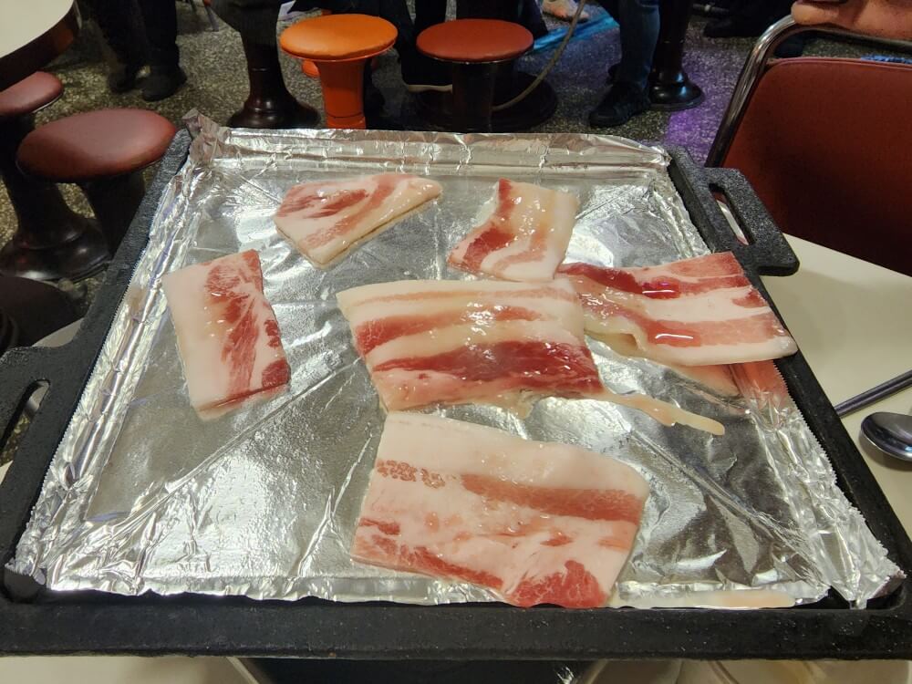 행진 _냉동삼겹살 맛집_고기