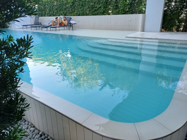 Saan_Hotel_Sathon_Charoennakorn_수영장