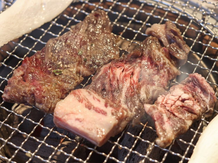 생방송오늘저녁 부산 해운대 한우 숯불 갈비, 꽃갈비, 생고기 육회 비빔밥 맛집 추천