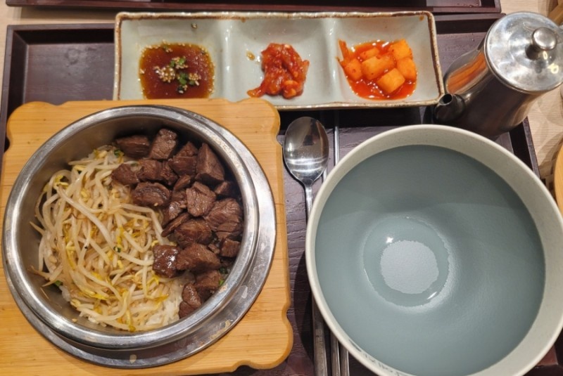 수원 스타필드 맛집 솥밥예찬 음식들