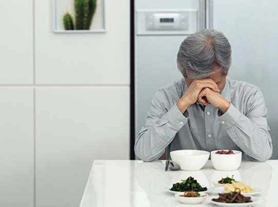  혼밥이 미치는 영향, 오늘부터 '혼밥' 하지마세요.