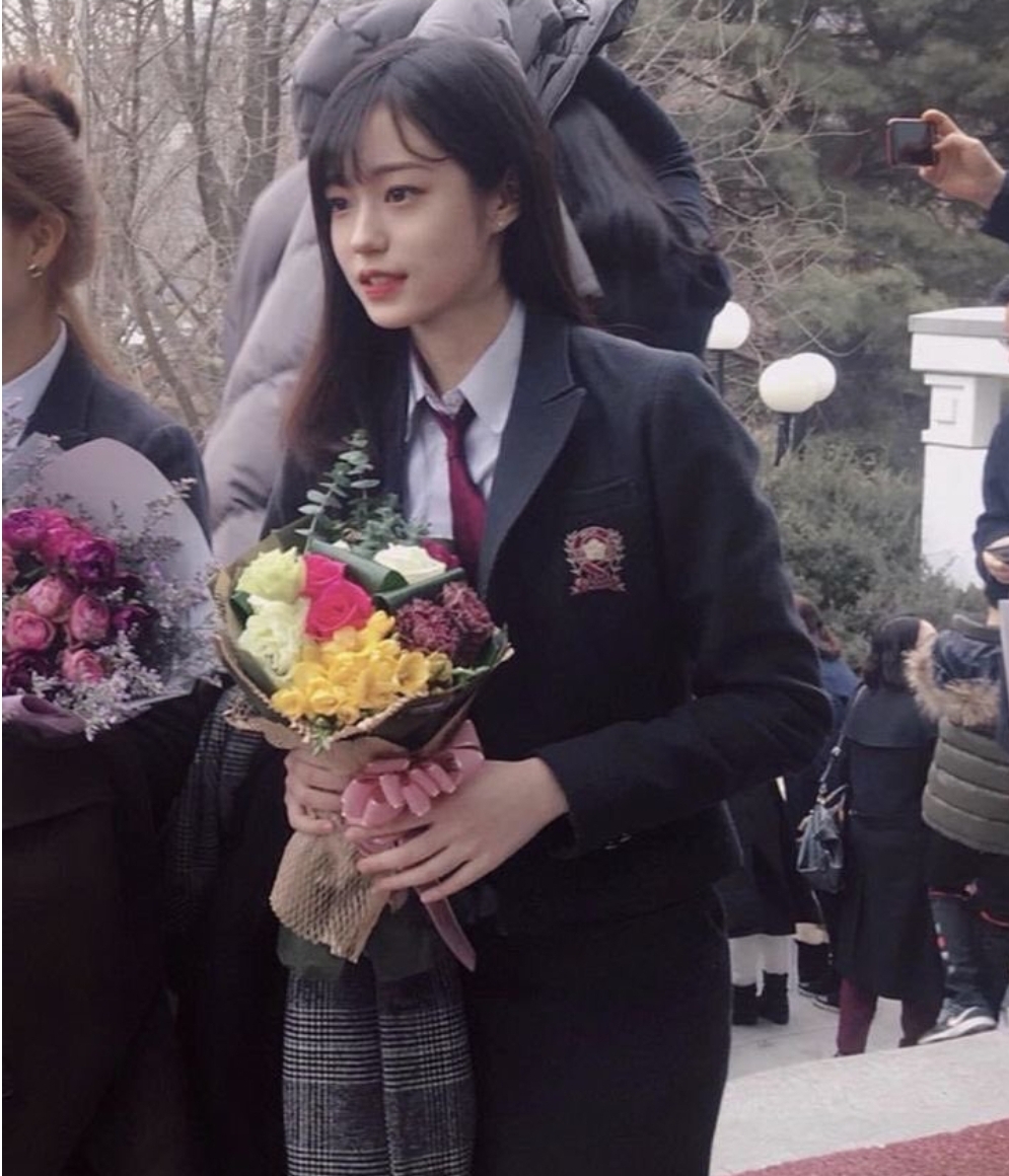  노윤서 데뷔과정 과거 학력