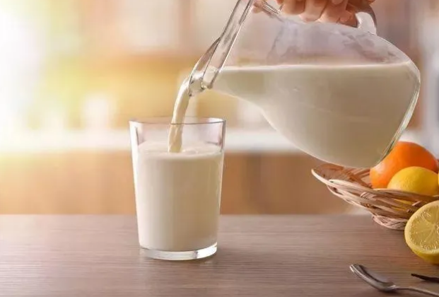 우유를 마시기 가장 적합한 방법
