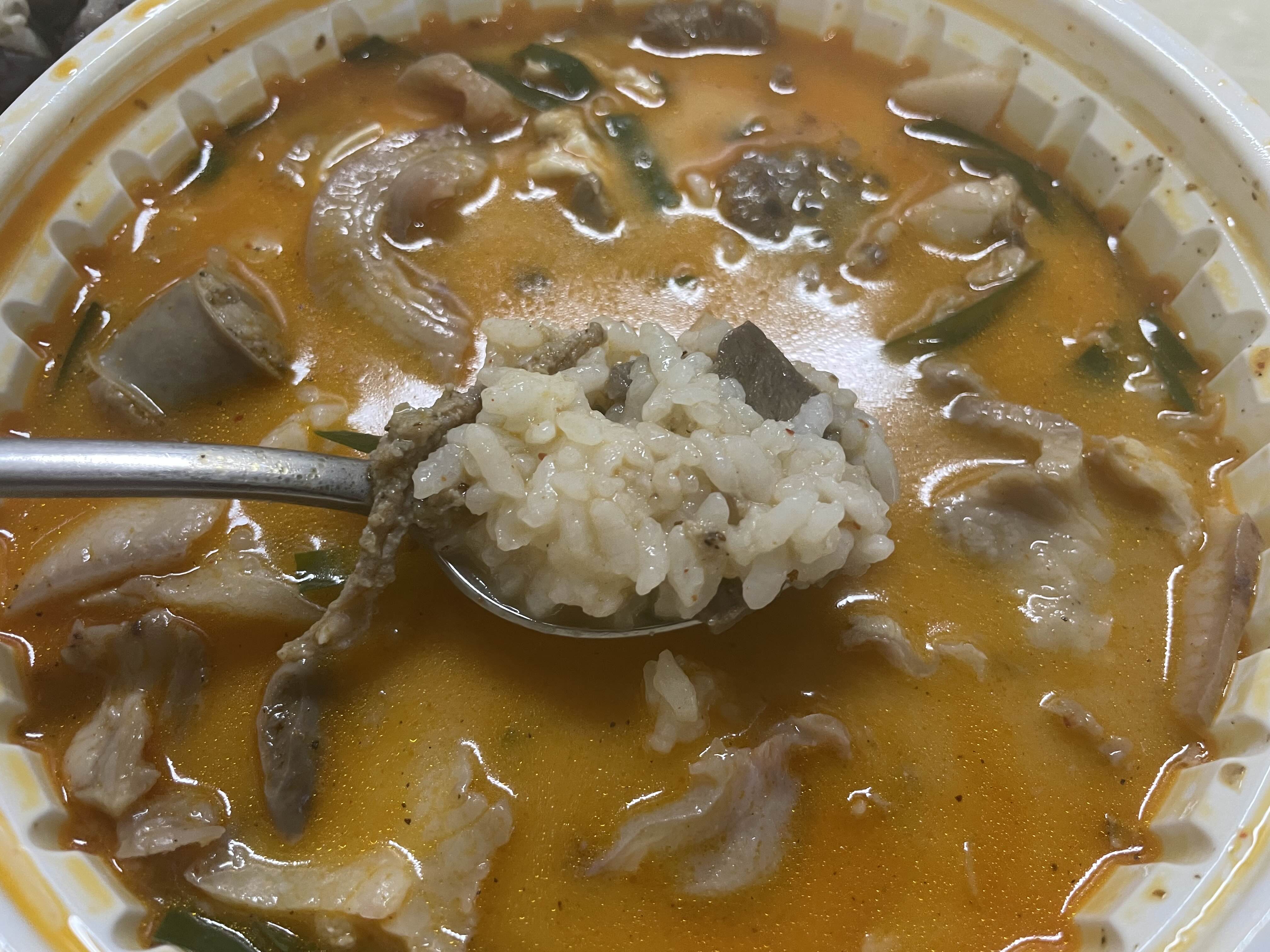  속초 가성비 순대국 "마녀순대국"